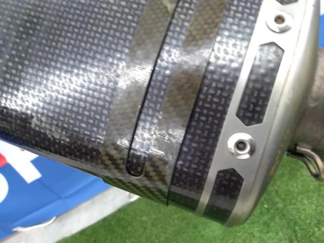 AKRAPOVIC
KAWASAKI × AKRAPOVIC
Carbon Full exhaust muffler
Ninja
ZX-25R (ZX250EE)
JMCA: 1020145001