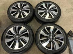 Suzuki genuine Swift genuine aluminum wheels + MINERVA
RADIAL
209