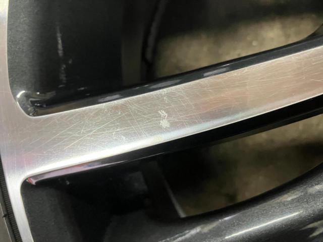 Suzuki genuine Swift genuine aluminum wheels + MINERVA
RADIAL
209