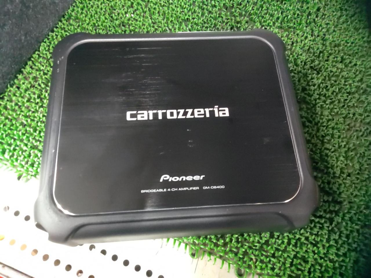carrozzeria GM-D8400 4chパワーアンプ | やや傷や汚れあり | アップ 