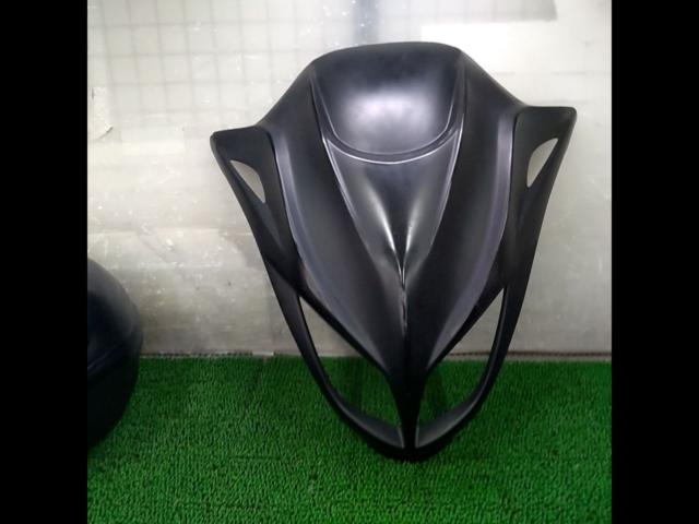 メーカー不明 フロントマスク マジェスティ250/C(SG03J) | やや傷や 
