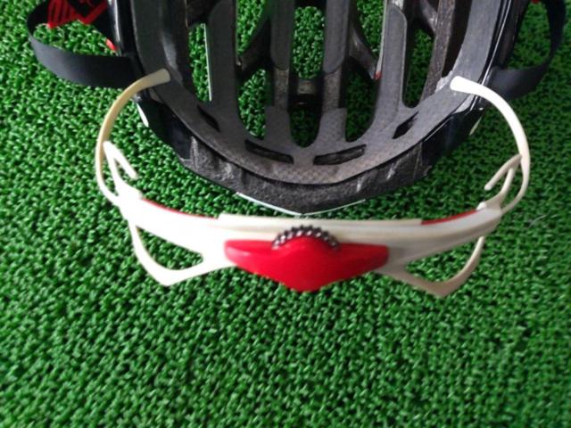 【わけあり現状販売】※調整ダイヤル固定部破損 サイズ:56-64 SPECIALIZED S-WORKS PREVAIL サイクルヘルメット ホワイト