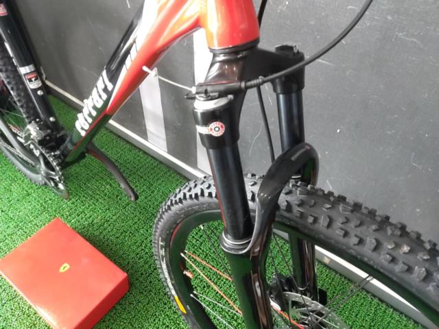 COLNAGO/Ferrari CX50 2011モデル/DeoreLX 26x2.1インチ 3x9s MTB ブラック/レッド 参考サイズ170-