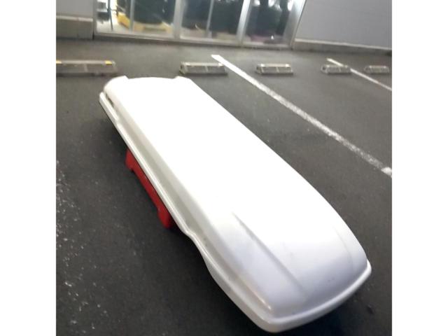 INNO ローダウンクルーザー BR585ルーフBOX 両開き | 傷や汚れあり 