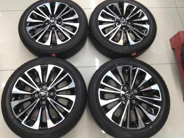 ダイハツ タントカスタム/LA650S カスタムRS 純正ホイール+DUNLOP 