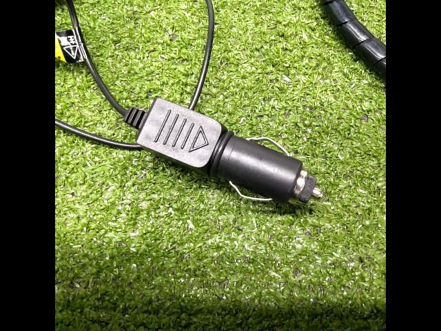 メーカー不明 ヘッドレストDVDプレイヤー