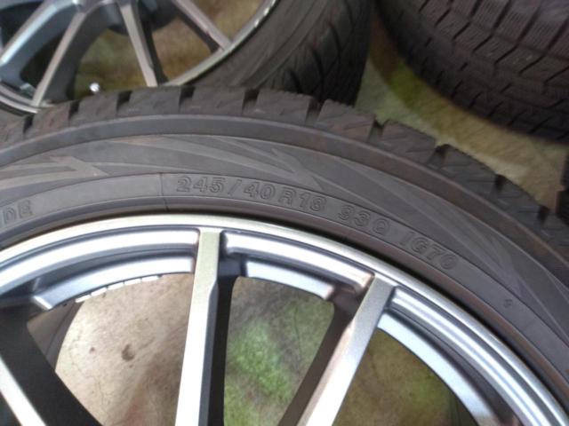 schneider スタットレスタイヤ 225/60r/18インチ 傷あり 中古 