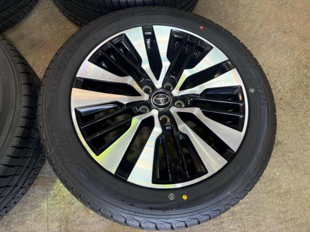新品タイヤ付き】 TOYOTA アルファード/ヴェルファイア 30系後期純正 