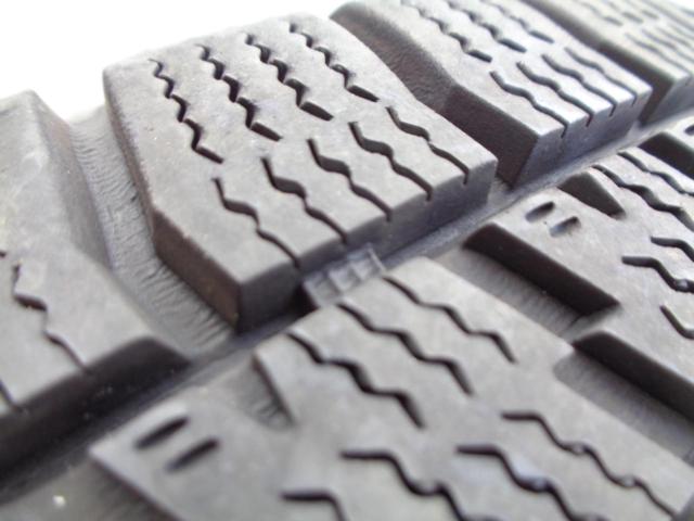 DUNLOP(ダンロップ) DUFACT(デュファクト) DA5 (4HOLE)  + GOODYEAR(グッドイヤー) ICE NAVI 8