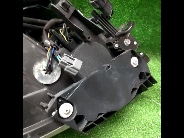 【CKV36/スカイラインクーペ】日産 純正HIDヘッドライト