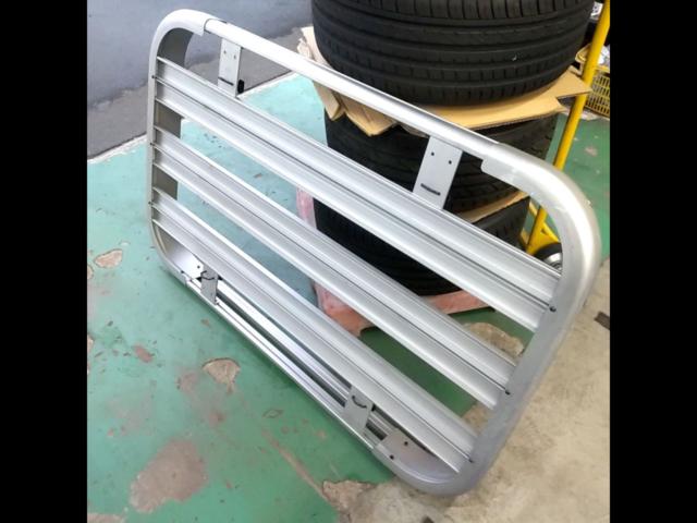 THULE LAPPLANDキャリアラック | 傷や汚れあり | アップガレージ 練馬 