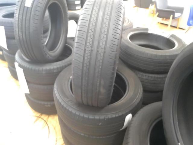 DUNLOP GRANDTREK PT30 225/60R18 100H | やや傷や汚れあり | アップ 