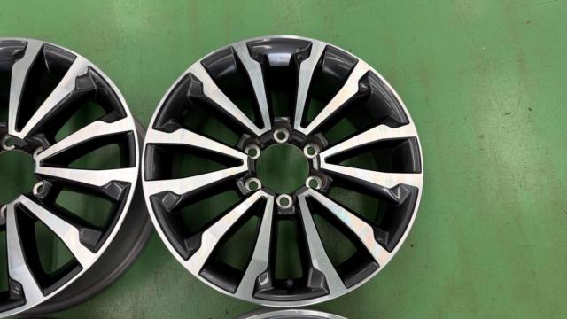 トヨタ純正】 ランドクルーザープラド TZ-G 中期 純正 ホイール 