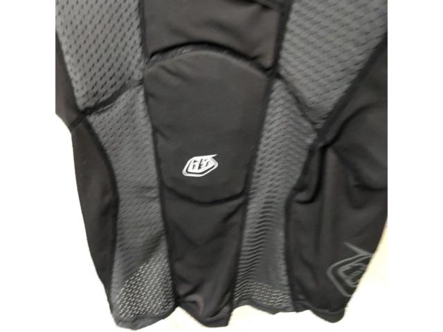 【Troy Lee Designs】 MTB用ボディープロテクター サイズM  BP 5850-HW