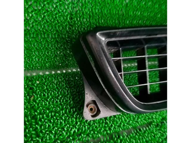 TOYOTA純正フロントグリル【TE27 レビン】
