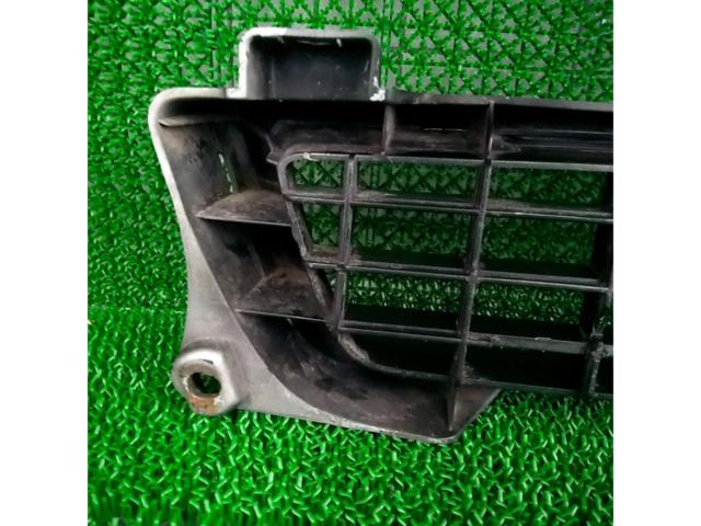 TOYOTA純正フロントグリル【TE27 レビン】