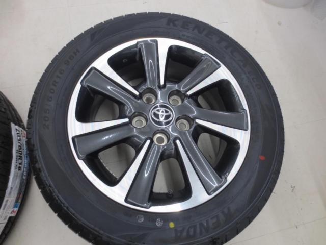 Toyota genuine parts
80 series VOXY late genuine wheel
+
KENDA (Kenda)
KR 203
205 / 60R16
96H
XL