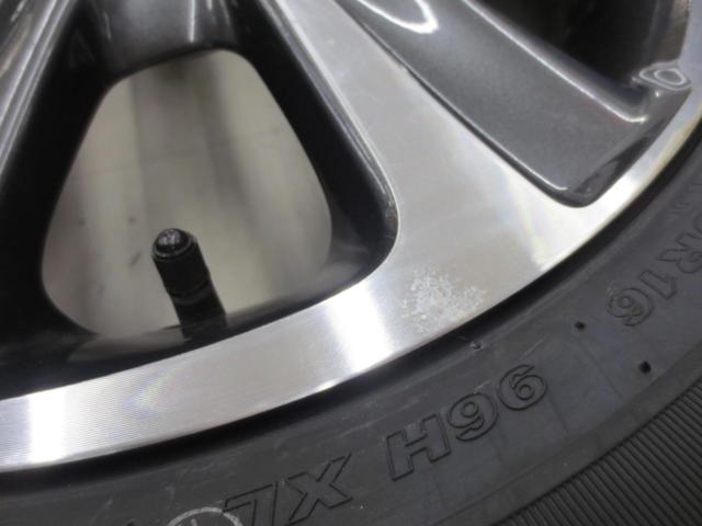 Toyota genuine parts
80 series VOXY late genuine wheel
+
KENDA (Kenda)
KR 203
205 / 60R16
96H
XL