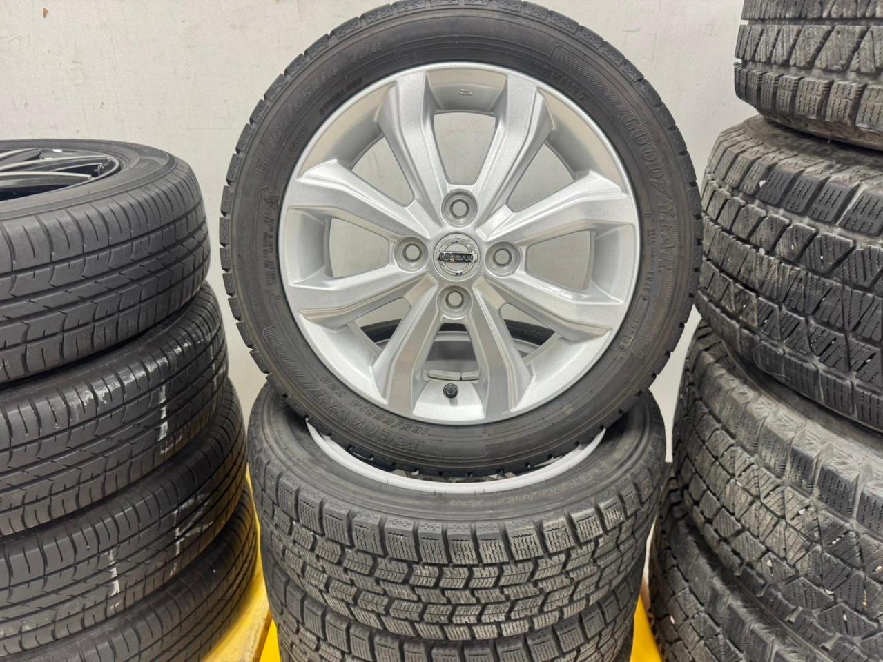 日産オッティの純正ホイールタイヤ4本セットです。 デイズ 日産純正 