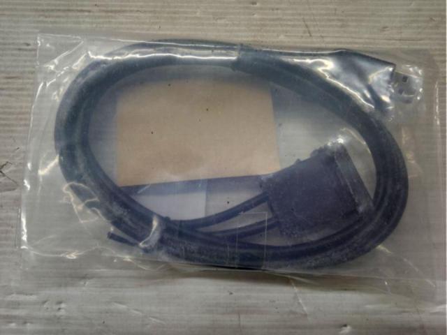 ▼値下げしました▼【ALPINE】KTD-T600HU USB/HDMIビルトインケーブル