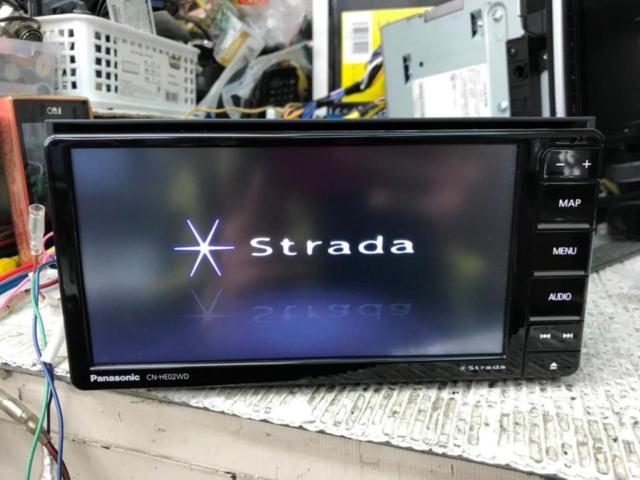 Panasonic CN-HE02WD フルセグモデル | やや傷や汚れあり | アップ 
