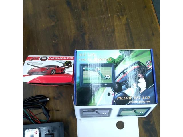 ノーブランド 7インチ TFT LCDディスプレイ 車載用オンダッシュモニター+バックカメラセット