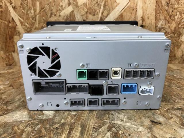 ホンダ純正 Gathers VXM-184VFi | 目立った傷や汚れ無し | アップ 