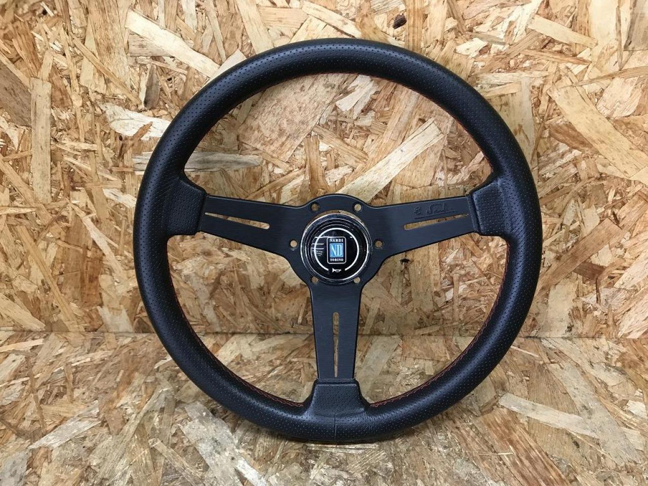 NARDI クラシックレザー ブラック 33Φ | 目立った傷や汚れ無し 