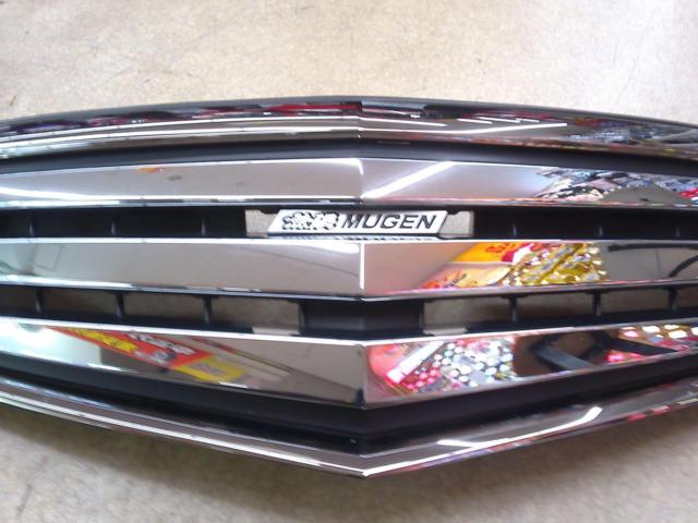 MUGEN/無限 フロントスポーツグリル エリシオンプレステージ | やや傷 