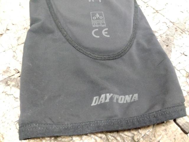 DAYTONA SAS-TEC トリプスフレックスニープロテクター