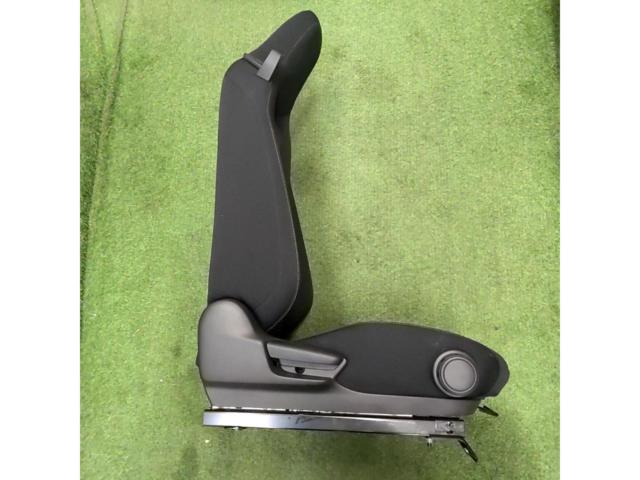 マツダ純正 NDロードスター 純正 シート 運転席側 | やや傷や汚れあり 