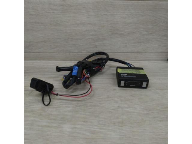 Pivot 3drive COMPACT + TH-2A スロットルコントローラー | やや傷や 