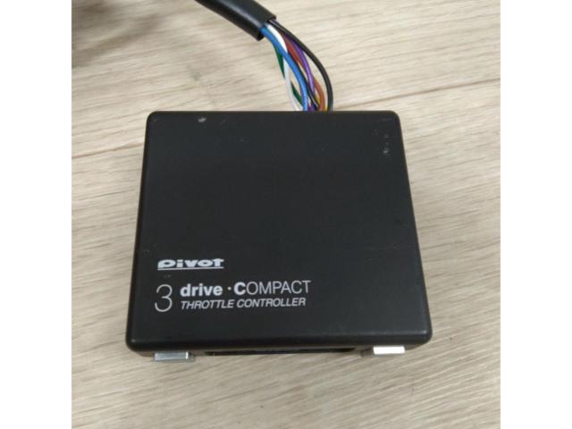 Pivot 3drive COMPACT + TH-2A スロットルコントローラー | やや傷や 