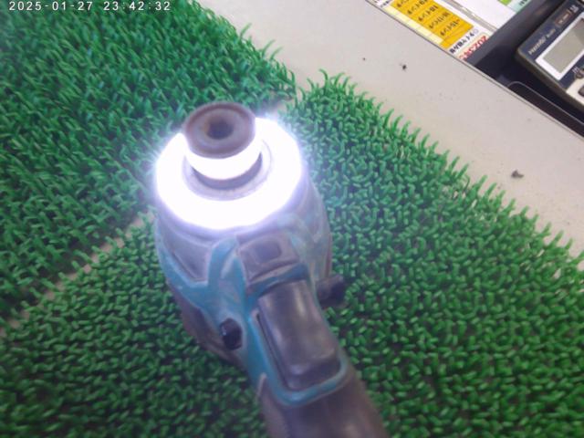 ★値下げしました★makita(マキタ) モデルTD173DRGXB充電式インパクトドライバー 18V!