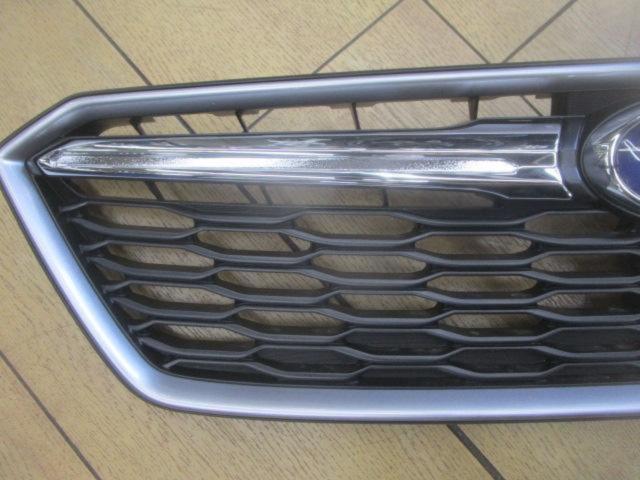 SUBARU インプレッサスポーツ/GT系純正フロントグリル | やや傷や汚れ 