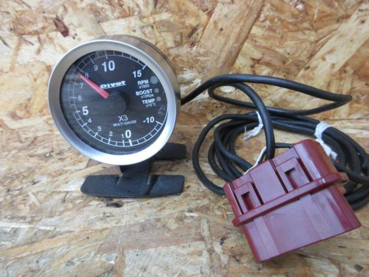 Pivot X3 MULTI GAUGE | 傷や汚れあり | アップガレージ 山梨中央店 | カー用品 メーター系 メーターを通販で購入する ...