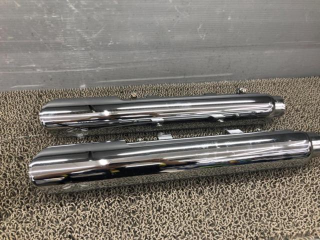 VANCE&HINES ツインスラッシュスリップオンマフラー | 中古品 | アップ 