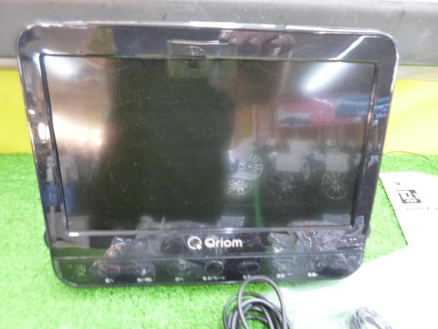 山善 Qriom CPD-M101 10.1インチヘッドレストモニター / DVDプレーヤー
