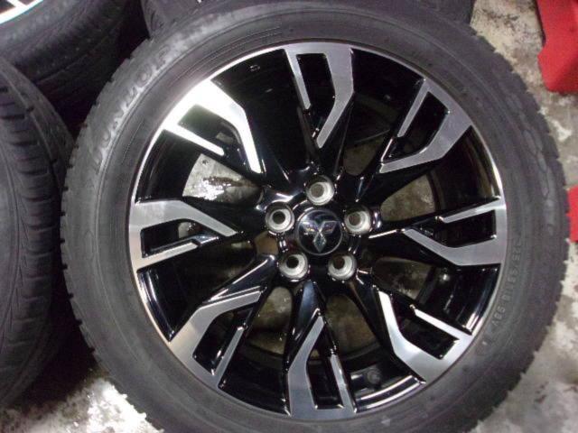 三菱アウトランダー PHEV純正ホイール+DUNLOP GRANDTREK PT5 | やや傷 