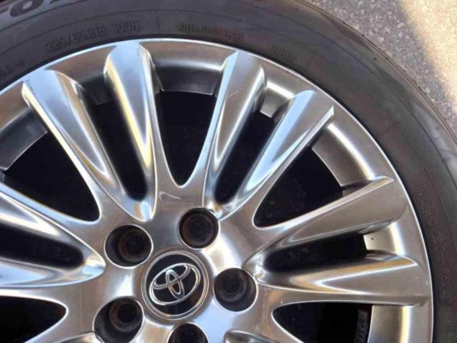 トヨタ純正(TOYOTA) ハリアー(60系プレミアムグレード)純正ホイール + 