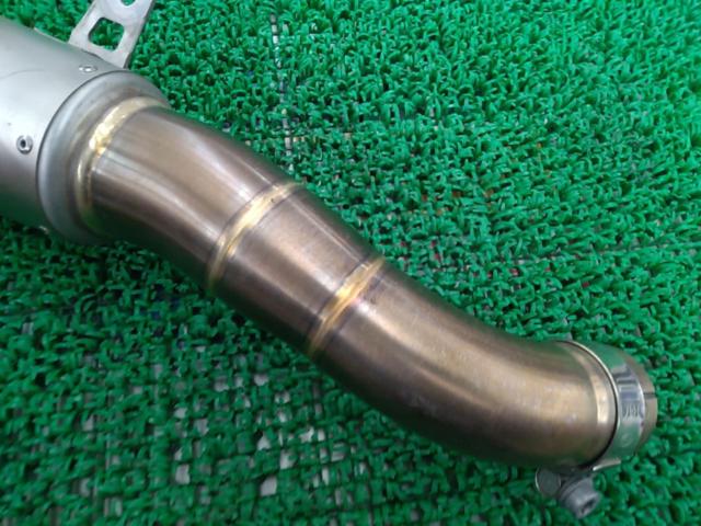 AKRAPOVIC
Slip online
GP style
YZF-R25 / MT-25 ('14 -'20)