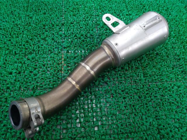 AKRAPOVIC
Slip online
GP style
YZF-R25 / MT-25 ('14 -'20)
