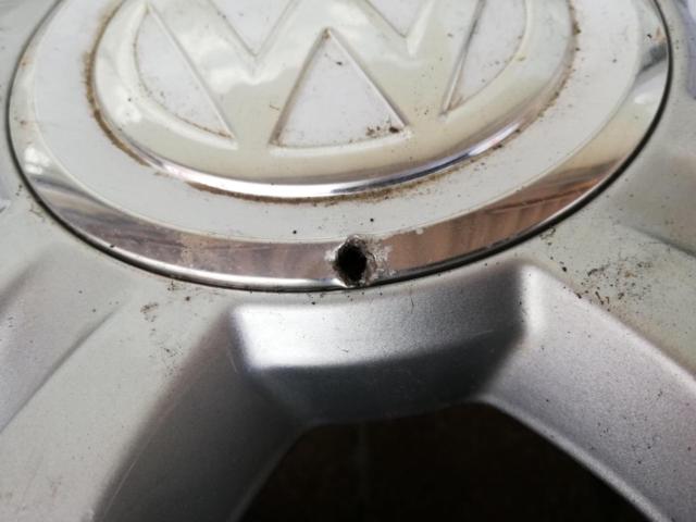 VW/Volkswagen(フォルクスワーゲン)】 UP!純正ホイール+【YOKOHAMA 