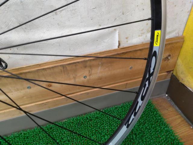 メーカー複合品 FELT型番不明ハブ×MAVIC CXP22リム 622×15C クリンチャーアルミフロントホイール