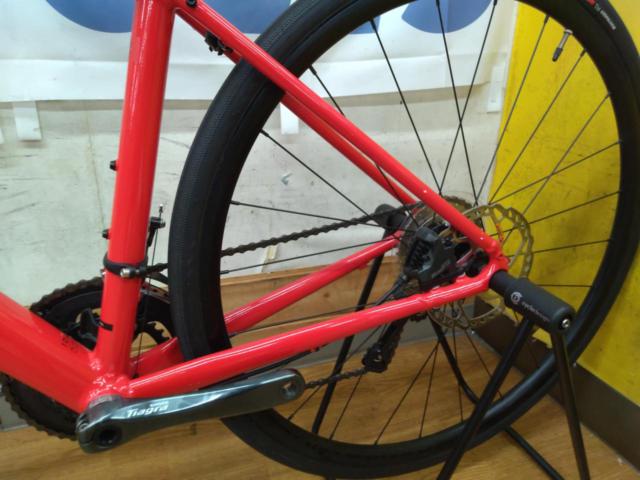TREK DOMANE AL4 2021年頃モデル 700×32C 2x11S アルミロードバイク レッド