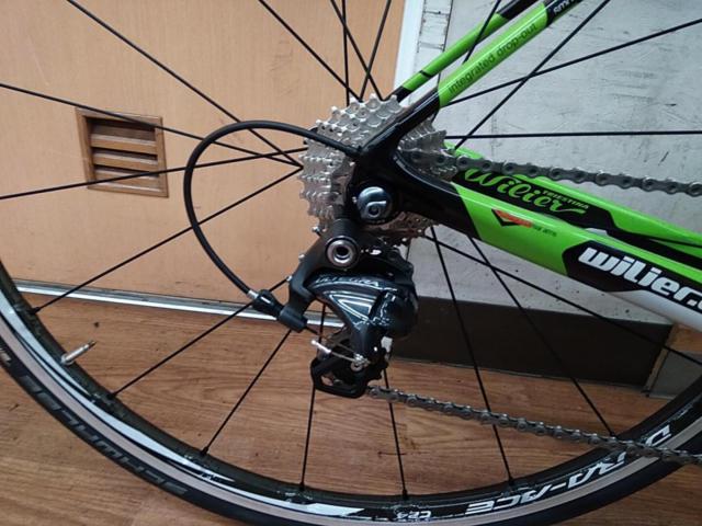 WILIER GRANTURISMO R SL 2017年モデル カーボンロードバイク ブラックxグリーン