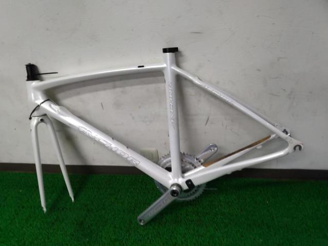 ANCHOR RL8 EQUIPE 年式不明 カーボンロードバイク フレーム CAMPAGNOLO POTENZAクランクセット