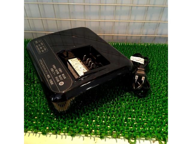 BRIDGESTONE P5568 電動自転車バッテリー用充電器 ブラック