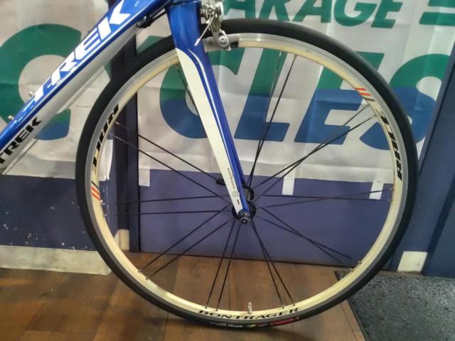 TREK MADONE 4.5 2009年モデル 700×24C 2×10S カーボンロードバイク ブルー×ホワイト