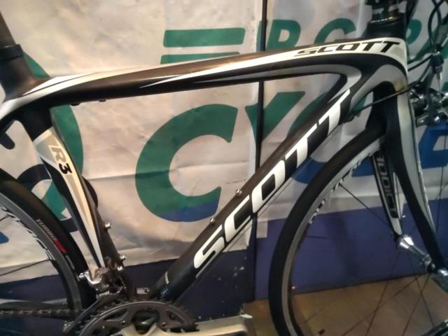 SCOTT ADDICT R3 2011年モデル 700×24C 2×10S カーボンロードバイク ブラック 参考サイズ165-175